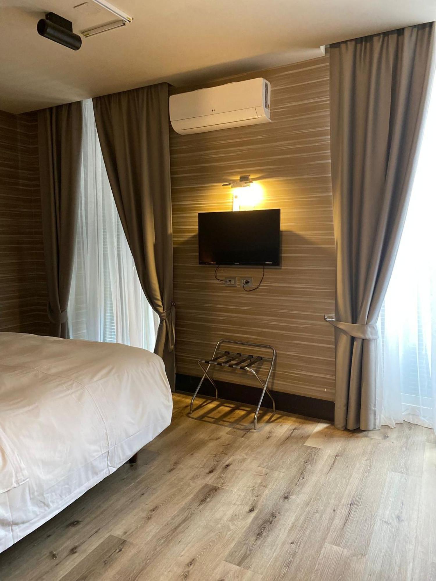 Hotel Mh Design Naples
