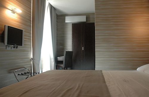Mh Design 3* Naples